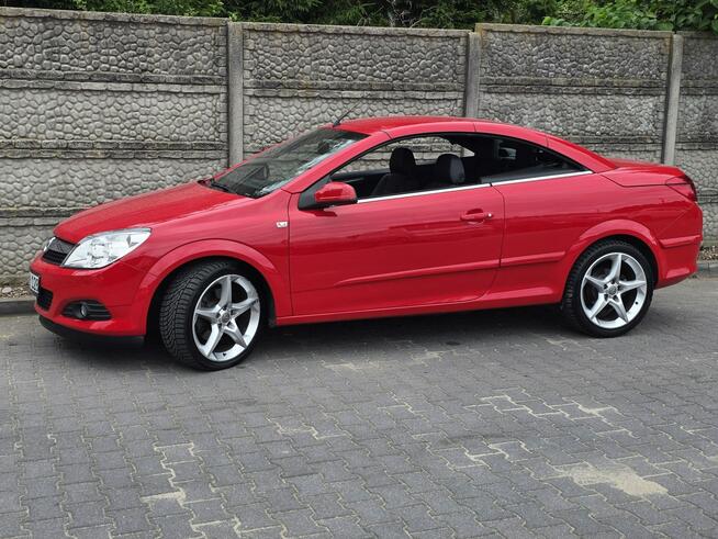 Opel Astra Cabrio 1.9 CDTI 150 KM. PRZEBIEG: 84.970 KM. FuLL Opcja. JEDYNY TAKI. Bezwypa