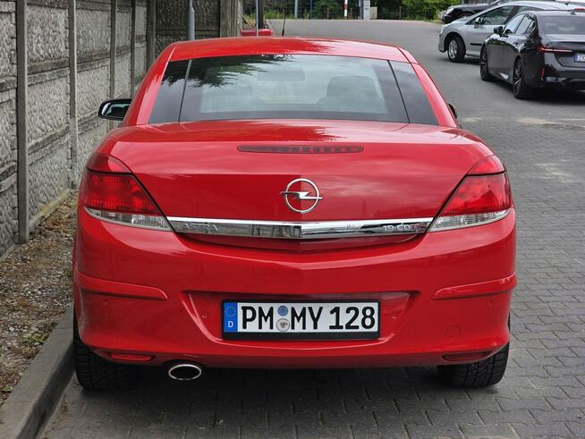 Opel Astra Cabrio 1.9 CDTI 150 KM. PRZEBIEG: 84.970 KM. FuLL Opcja. JEDYNY TAKI. Bezwypa