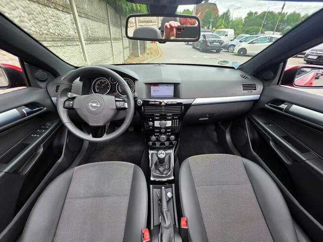 Opel Astra Cabrio 1.9 CDTI 150 KM. PRZEBIEG: 84.970 KM. FuLL Opcja. JEDYNY TAKI. Bezwypa