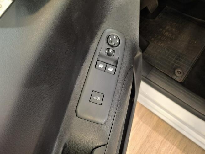Fiat E-doblo L2 136KM bateria 50 kWh