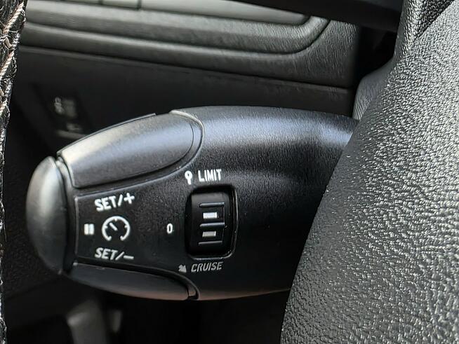 Peugeot 2008 serwis ASO, nawigacja