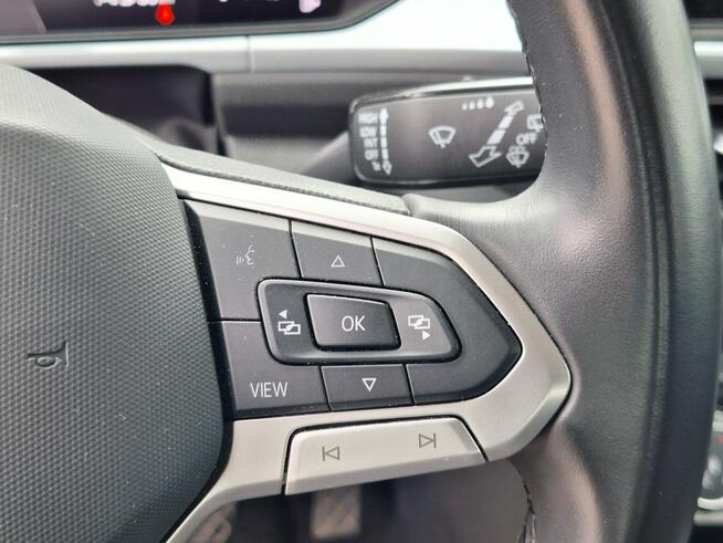 Volkswagen T-Roc 1.0 TSI 110 KM / Life / Kamera / Podgrzewane fotele / Salon Pl / ASO