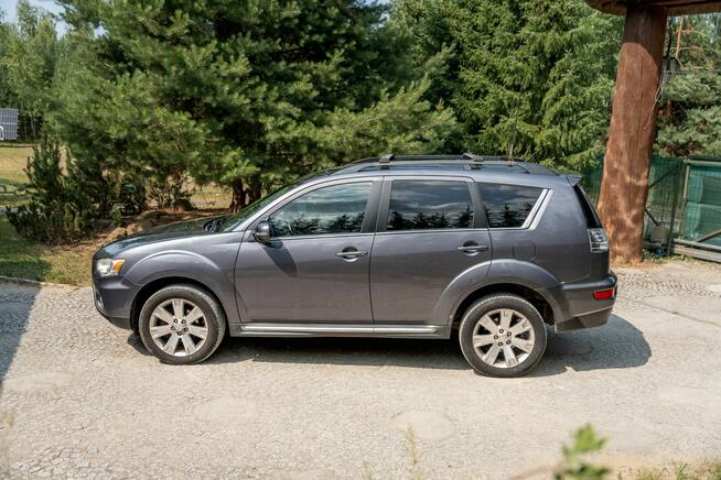 Mitsubishi Outlander SUV / 4x4 AWD / 177 KM / 7 Miejsc / Rockford Fosgate / Szyberdach