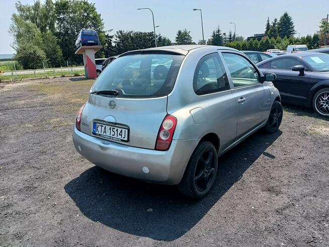 Nissan Micra 1.2 03r