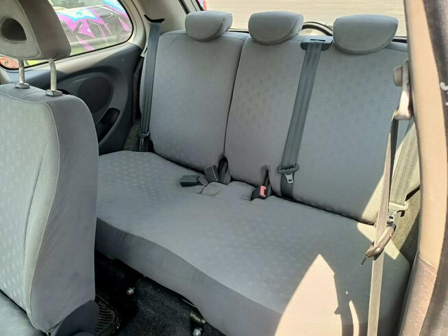 Nissan Micra 1.2 03r