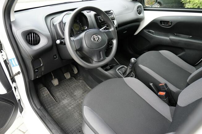 Toyota Aygo 1.0 72KM , 5d hatchback facelift