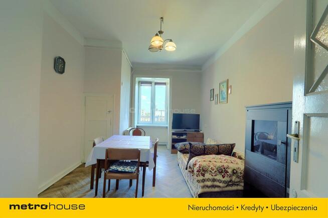 Przestronne mieszkanie w kamienicy, w centrum!