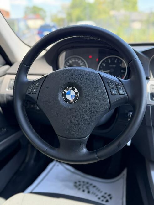 BMW E91- 2.0 BENZYNA- NISKI PRZEBIEG!!!- PANORAMA