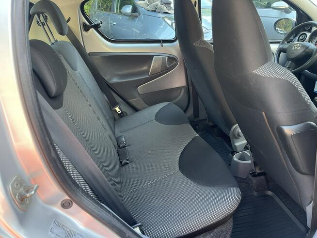 Toyota Aygo 1.0 Klima El szyby El lusterka Wspomaganie Stan BDB Bezwypadk opłacony