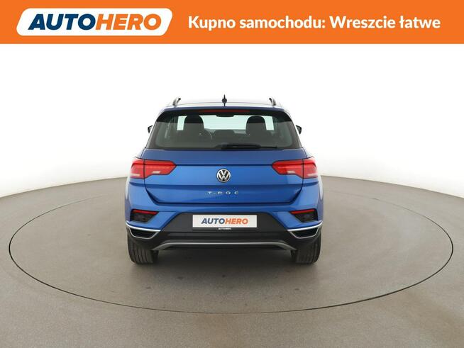 Volkswagen T-Roc klima auto grzane fotele navi matrix LED czujniki parkowania