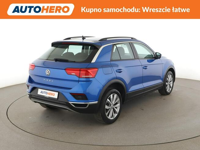 Volkswagen T-Roc klima auto grzane fotele navi matrix LED czujniki parkowania