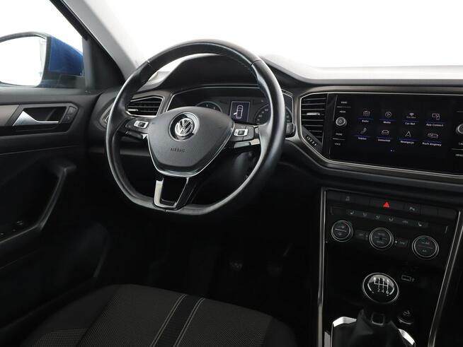 Volkswagen T-Roc klima auto grzane fotele navi matrix LED czujniki parkowania