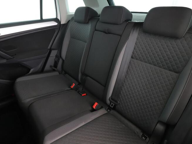 Volkswagen Tiguan R-Line automat navi PDC-kamera climatronic ACC