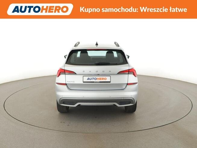 Škoda Kamiq klima auto navi virtual cocpit full LED kamera i czujniki parkowania