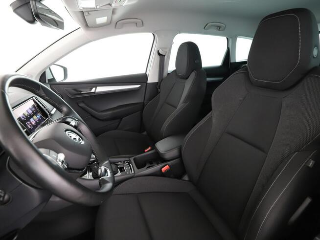 Škoda Karoq lift DSG navi klima auto kamera i czujniki parkowania