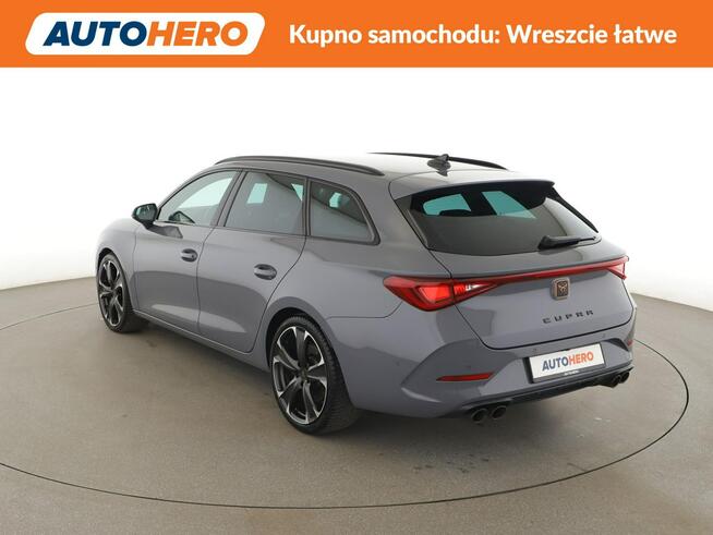 Cupra Leon 4x4 DSG full LED virtual cocpit navi grzane fotele czujniki parkowania