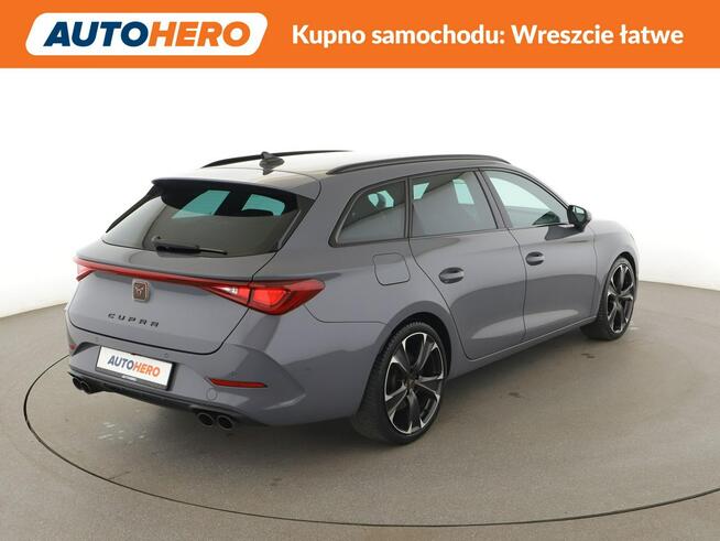 Cupra Leon 4x4 DSG full LED virtual cocpit navi grzane fotele czujniki parkowania