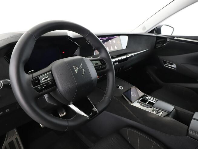 DS Automobiles DS 4