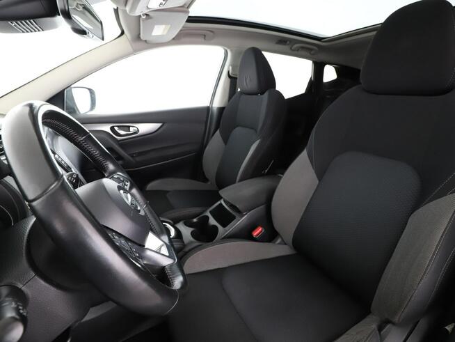 Nissan Qashqai N-Connecta automat panorama navi