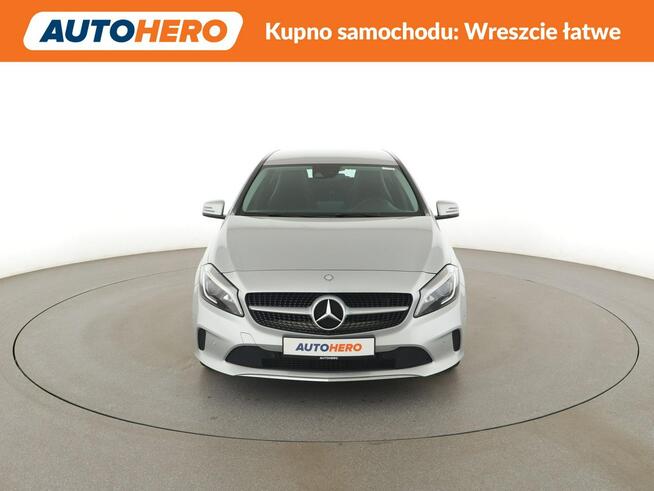 Mercedes A 180 automat półskóra full LED navi tempomat grzane fotele