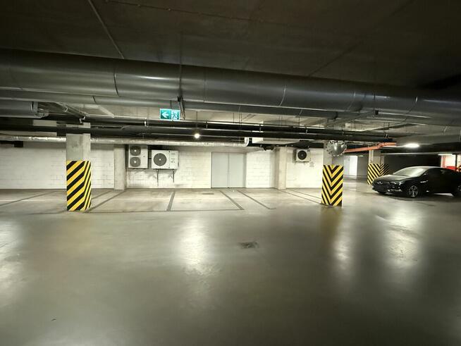 Miejsce postojowe, Garaż, Parking ANGEL ul. Walońska