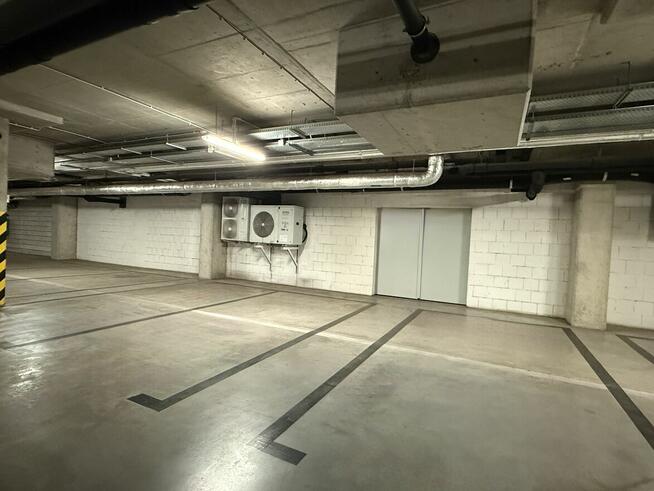 Miejsce postojowe, Garaż, Parking ANGEL ul. Walońska