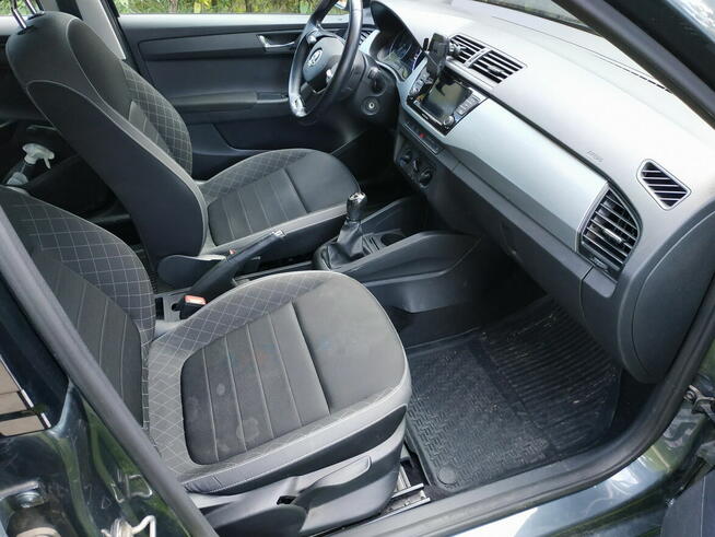 Syndyk sprzeda Skoda Fabia 1,0 Ambition