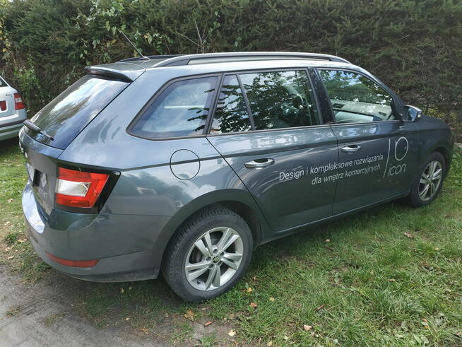 Syndyk sprzeda Skoda Fabia 1,0 Ambition