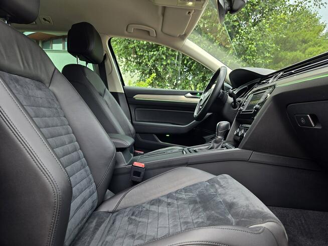 Volkswagen Passat Variant B8 4Motion 2.0 BiTDI 240KM 2015r LED, Skóry, DSG, Kamera, Radar