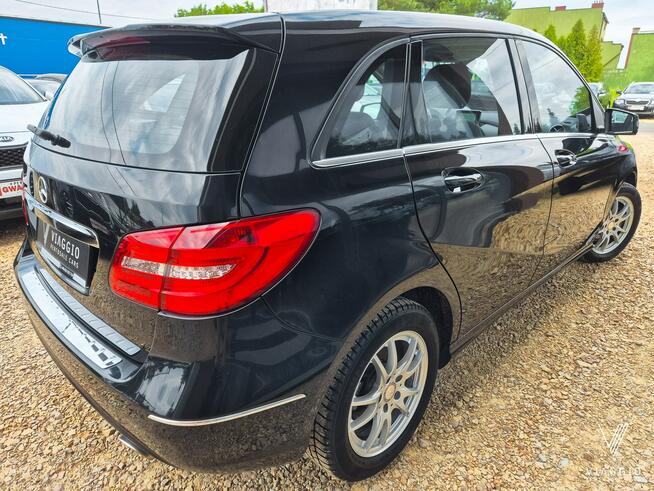 Mercedes B200 156km bixenon NAVI skóra ASYSTENT bezwypadek SERWIS 2014