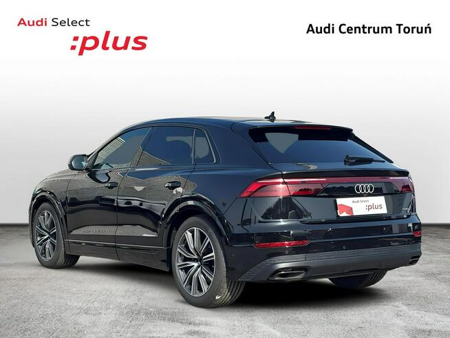 Audi Q8 MatrixLED_HeadUp_Hak_SoundSystem_Virtual_Panorama_HomeLink_Asystenci