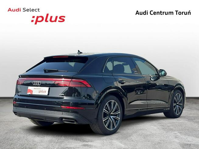 Audi Q8 MatrixLED_HeadUp_Hak_SoundSystem_Virtual_Panorama_HomeLink_Asystenci