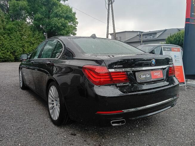 BMW 740