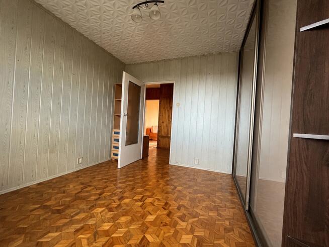 Dwustronne 49 m² z loggią, piwnicą i widną kuchnią
