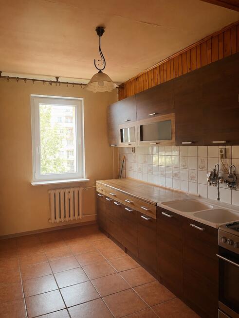 Dwustronne 49 m² z loggią, piwnicą i widną kuchnią