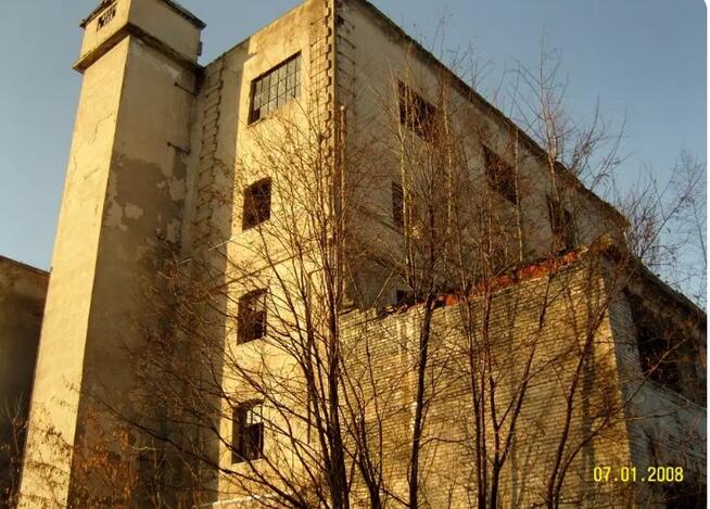 Budynek pod inwestycję 542 m2, Wola Krzysztoporska