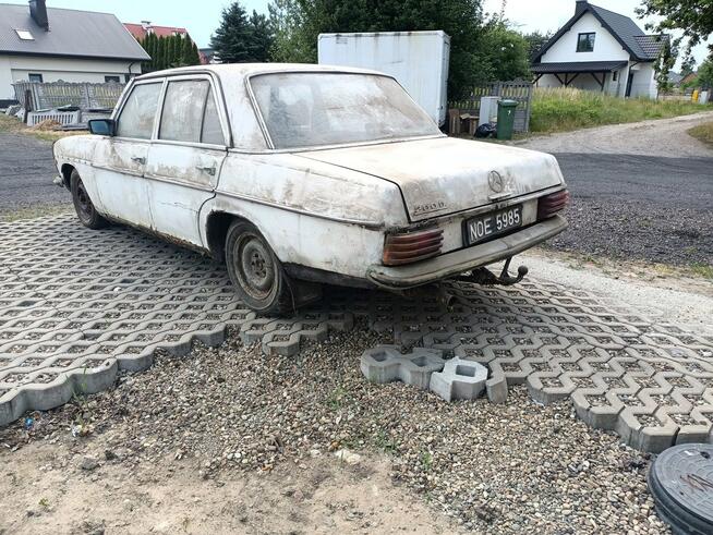 Mercedes W115 2.0D 72r