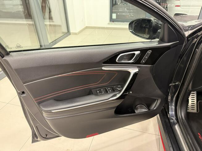 Kia Pro Cee'd Bezwypadkowy / Serwis ASO / Roczna Gwarancja