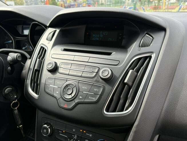 Ford Focus Serwisowany * Oryginalny Przebieg * Doinwestowany * Klimatyzacja *