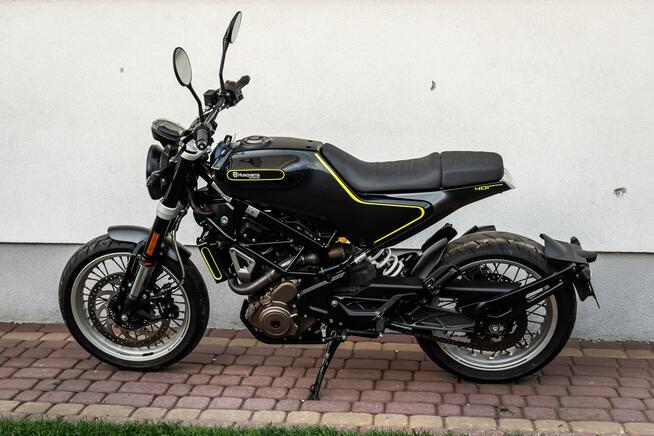 Husqvarna Svartpilen 401 R 2019 Jak Nowy RATY Transport KTM duke mt 390 KAT A2
