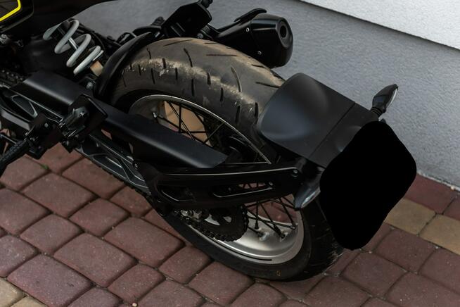 Husqvarna Svartpilen 401 R 2019 Jak Nowy RATY Transport KTM duke mt 390 KAT A2