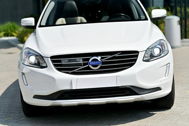 Volvo XC 60 LiFT Bi Xenon Ledy Skóra Navi Kamera Panorama Dach El.Klapa Full Opcja