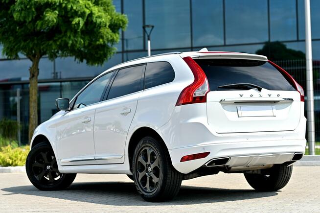 Volvo XC 60 LiFT Bi Xenon Ledy Skóra Navi Kamera Panorama Dach El.Klapa Full Opcja