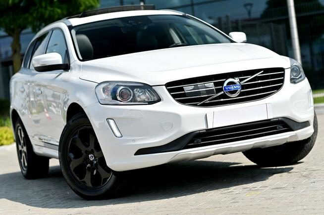 Volvo XC 60 LiFT Bi Xenon Ledy Skóra Navi Kamera Panorama Dach El.Klapa Full Opcja
