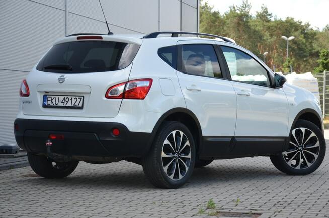 Nissan Qashqai Mega Stan 1.6i 117KM Lift Serwis Panorama Navi Kamera 360