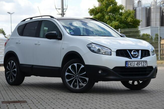 Nissan Qashqai Mega Stan 1.6i 117KM Lift Serwis Panorama Navi Kamera 360