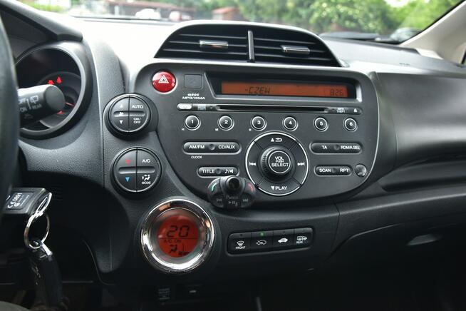 Honda Jazz lift 1.4i-VTEC 99KM 2013r. Polski SALON Klima niski przebieg 68tkm