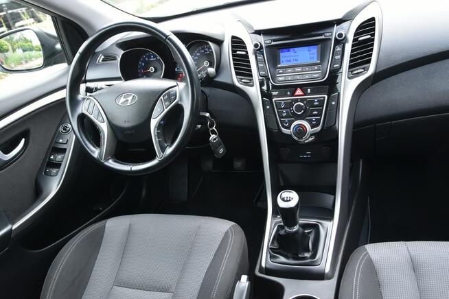 Hyundai i30 1.4 BENZYNA 99KM 2015r. Klima TEMPOMAT Bluetooth niski przebieg 179tkm