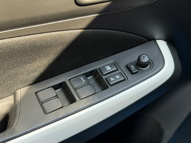 Suzuki Swift 1,2i 90KM Hybrid Club/Climatronic/Navi/Kamera/Ledy/Tempomat/SerwisASO