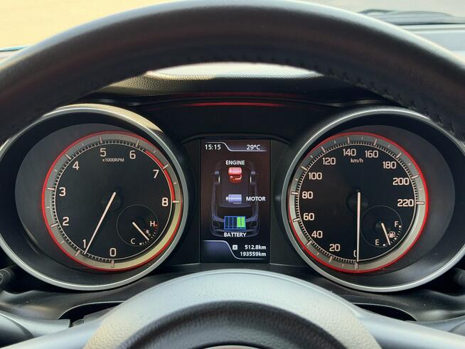 Suzuki Swift 1,2i 90KM Hybrid Club/Climatronic/Navi/Kamera/Ledy/Tempomat/SerwisASO